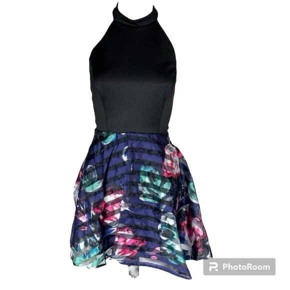 Sleeveless Black halter dress with floral bottom spring summer size medium - Picture 1 of 6